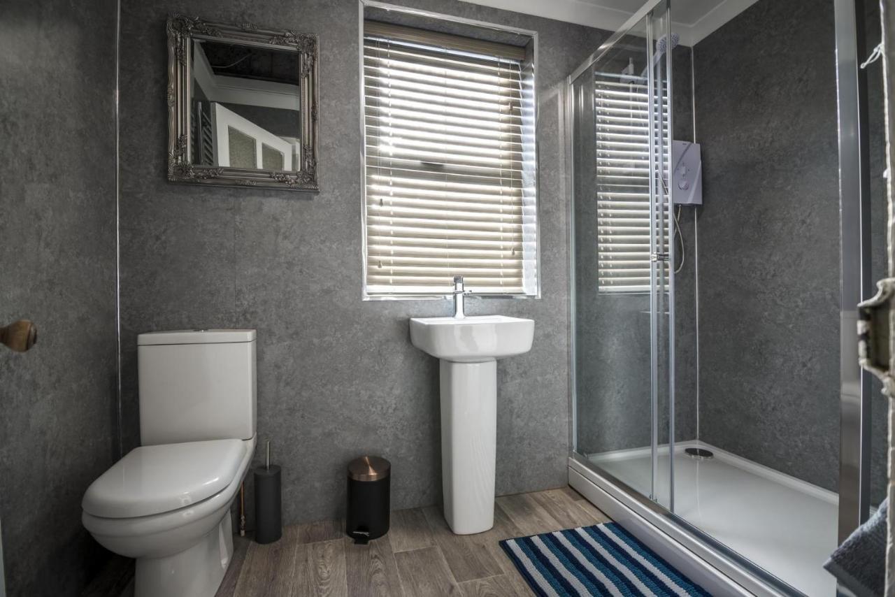 Ivydene - 3 Bedroom Holiday Home - Тенби Экстерьер фото